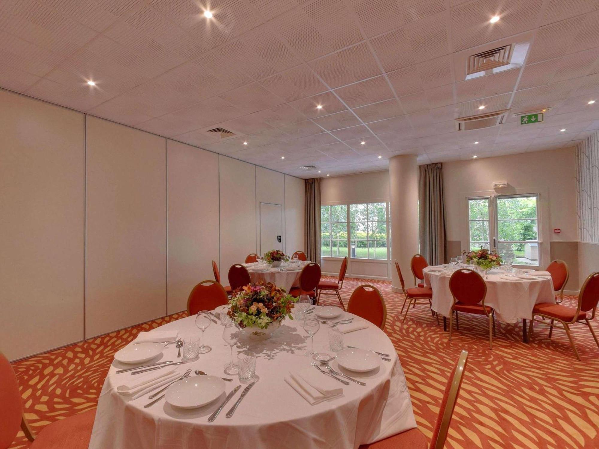 Mercure Rambouillet Relays Du Chateau Kültér fotó
