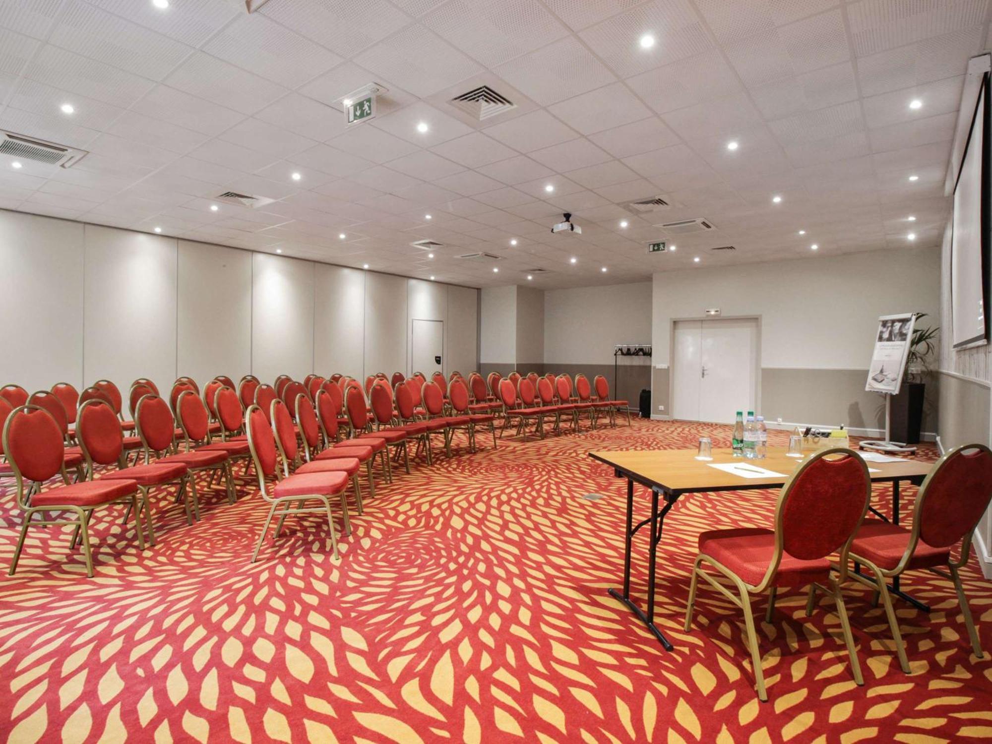 Mercure Rambouillet Relays Du Chateau Kültér fotó